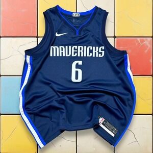 VTG Nike Dallas Mavericks NBA Jersey Y2K Men XL Blue Porzingis Swingman Dri Fit